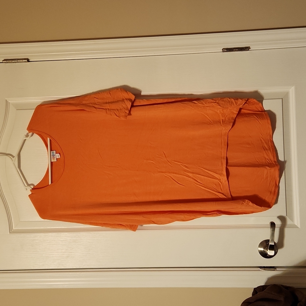 LuLaRoe Irma, size L, Coral